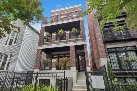 3249 N Clifton Ave #1, Chicago, IL 60657