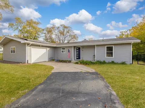 Exterior - 149 N Arseneau Rd, Kankakee, IL 60901 photo 2 of 4