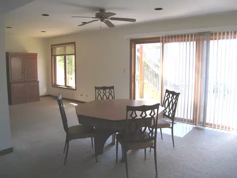 426 Castle Rd, Mchenry, IL 60050 photo 21