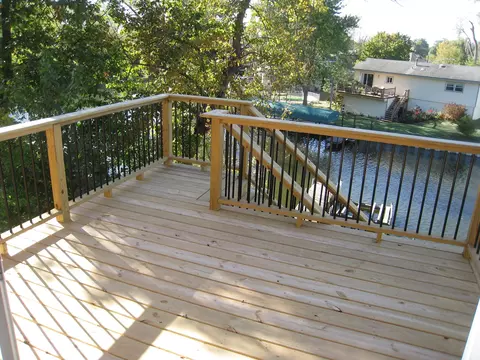 426 Castle Rd, Mchenry, IL 60050 photo 12