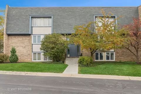1979 Ammer Ridge Ct #102, Glenview, IL 60025