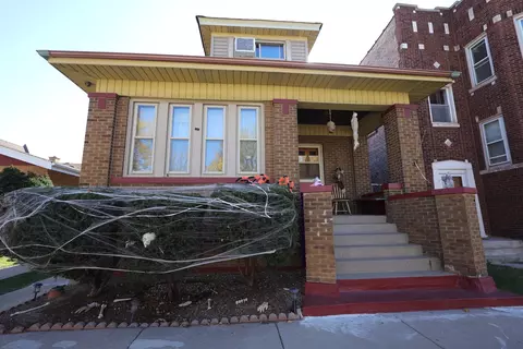 5729 W 63rd Pl, Chicago, IL 60638
