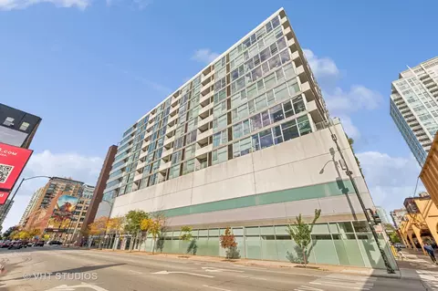 630 N Franklin St #619, Chicago, IL 60654