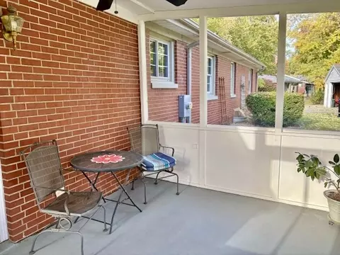 Exterior - 5 Boone Ct, Normal, IL 61761 photo 7 of 9