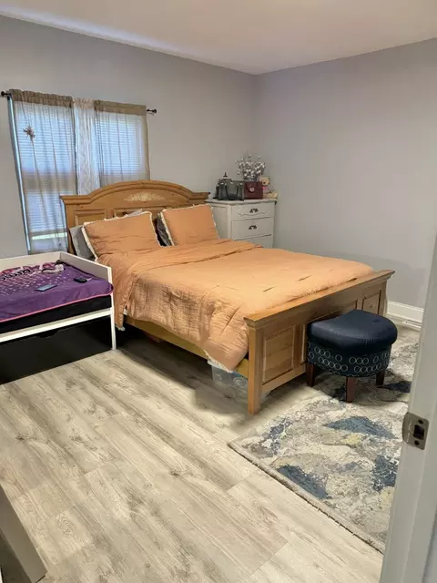 Bedroom - 104 E 3rd St, Tampico, IL 61283 photo 1 of 3