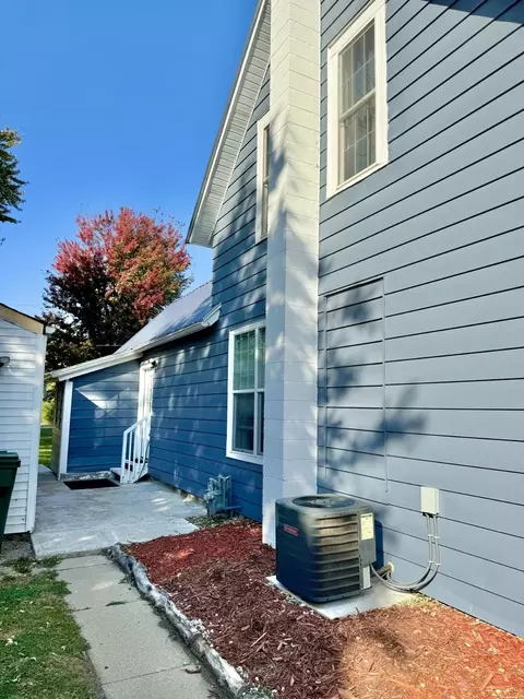 Other - 104 E 3rd St, Tampico, IL 61283 photo 1 of 4