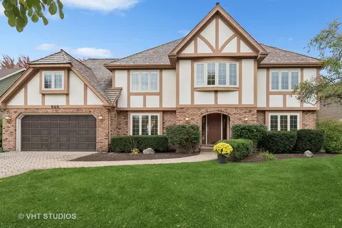 940 W Bailey Rd, Naperville, IL 60565