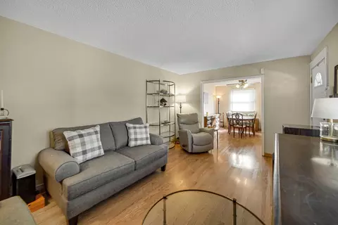 Living - 17735 Walter St, Lansing, IL 60438 photo 2 of 2