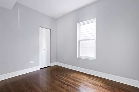 6321 S Champlain Ave, Chicago, IL 60637 photo 11
