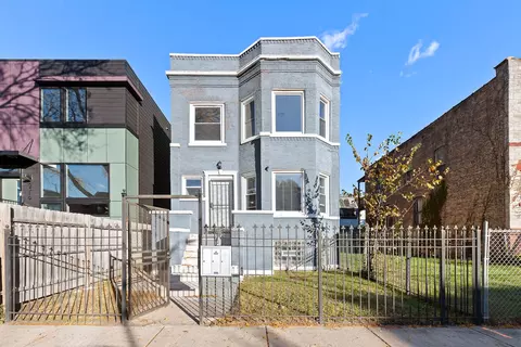 6321 S Champlain Ave, Chicago, IL 60637 photo 2