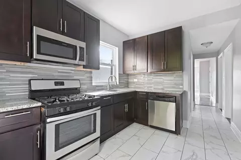 6321 S Champlain Ave, Chicago, IL 60637 photo 12