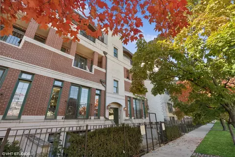2736 N Wolcott Ave #102, Chicago, IL 60614