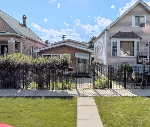 5238 S Trumbull Ave, Chicago, IL 60632