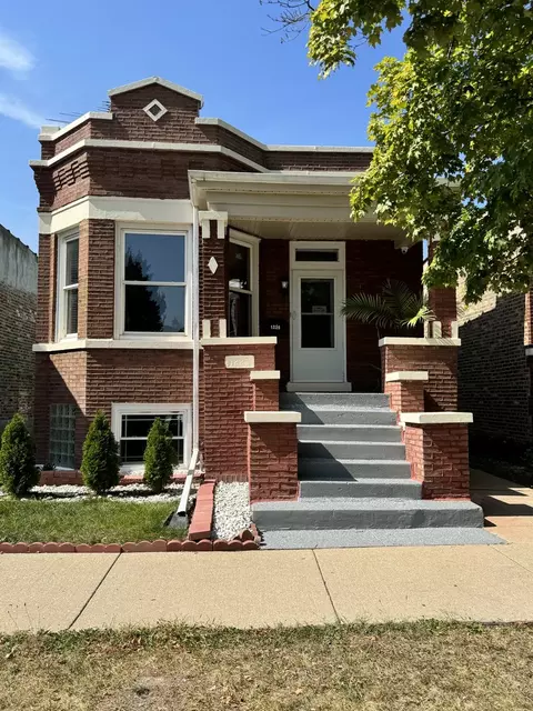 1226 S 57th Ave, Cicero, IL 60804