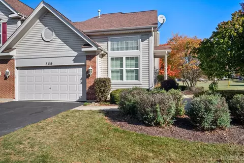 3114 Raphael Ct, Saint Charles, IL 60175