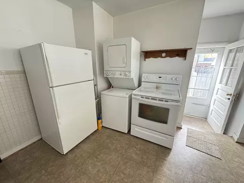 814 E 16th St, Sterling, IL 61081 photo 6