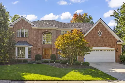 1502 Lloyd Ct, Wheaton, IL 60189