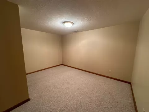 736 Milnes Dr #2, Morrison, IL 61270 photo 21