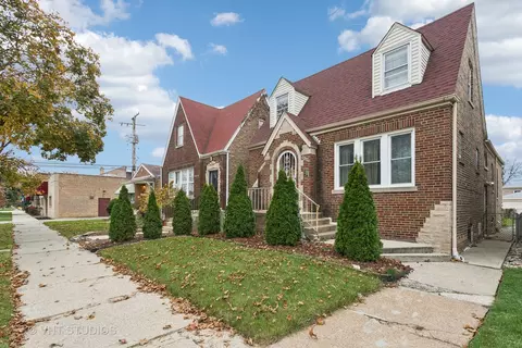10238 S Vernon Ave, Chicago, IL 60628