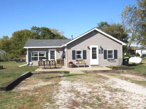 4531 Center St, Lane, IL 61750