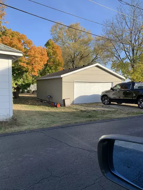 314 S Fifth St, Chenoa, IL 61726 photo 8