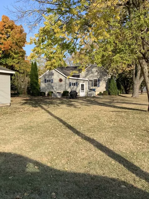 314 S Fifth St, Chenoa, IL 61726 photo 9