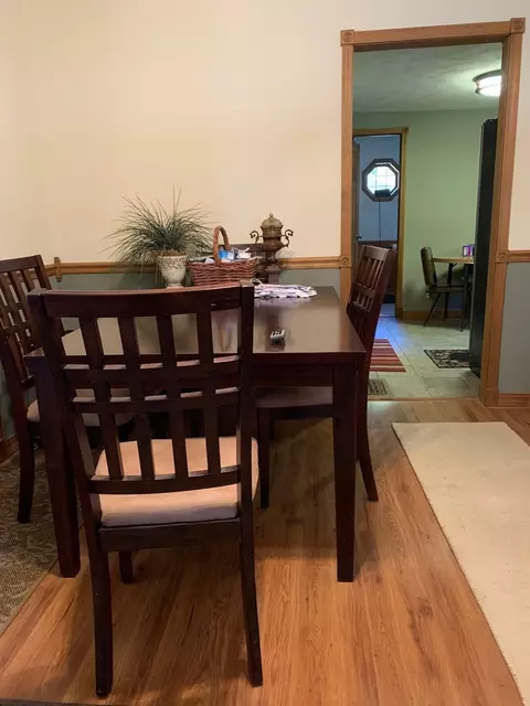 314 S Fifth St, Chenoa, IL 61726 photo 2