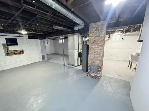 Other - 1412 W 3rd St, Dixon, IL 61021 photo 4 of 9