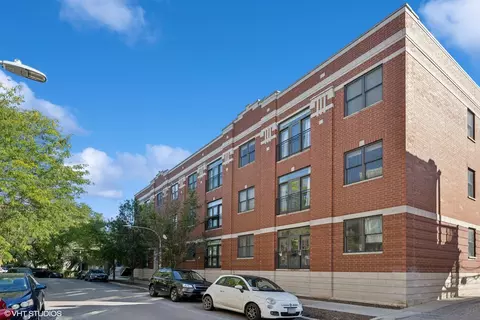 2771 W Francis Pl #205N, Chicago, IL 60647