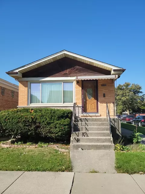 2172 N Parkside Ave, Chicago, IL 60639