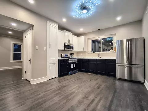 11532 S Bell Ave, Chicago, IL 60643 photo 2