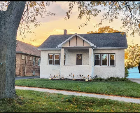 11532 S Bell Ave, Chicago, IL 60643