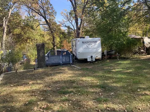 26167 Woodhaven, Sublette, IL 61367