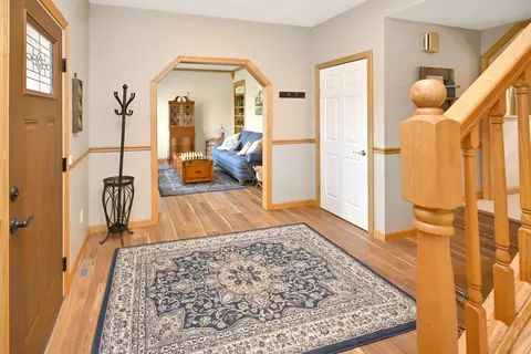 Entry Way - 26 Pebblebrook Ct, Bloomington, IL 61705 photo 1 of 10