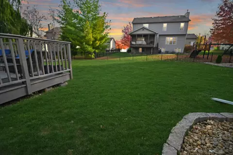 Exterior - 26 Pebblebrook Ct, Bloomington, IL 61705 photo 5 of 5