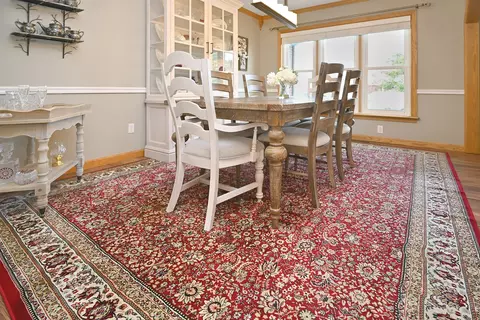 Dining - 26 Pebblebrook Ct, Bloomington, IL 61705 photo 6 of 8