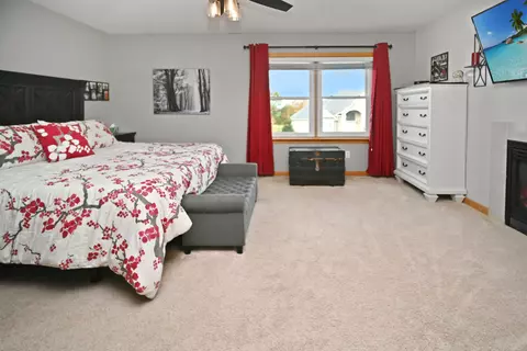 Bedroom - 26 Pebblebrook Ct, Bloomington, IL 61705 photo 6 of 16