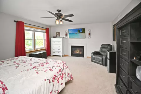 Bedroom - 26 Pebblebrook Ct, Bloomington, IL 61705 photo 16 of 16