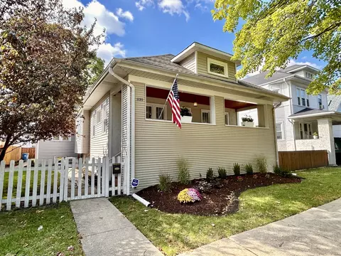 839 Beloit Ave, Forest Park, IL 60130