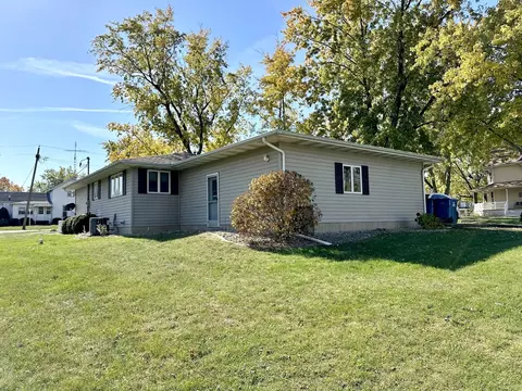 308 W 2nd St, Lostant, IL 61334 photo 26