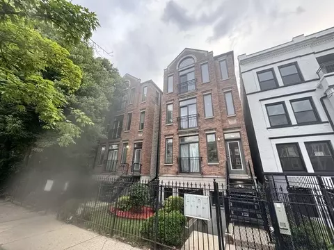 5436 S Indiana Ave #3, Chicago, IL 60615