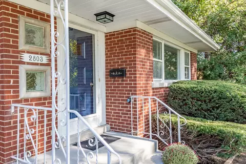 Exterior - 2803 Wallace Dr, Flossmoor, IL 60422 photo 2 of 5