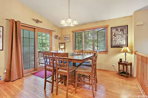 Dining - 38480 N 3rd Ave N, Spring Grove, IL 60081 photo 1 of 2