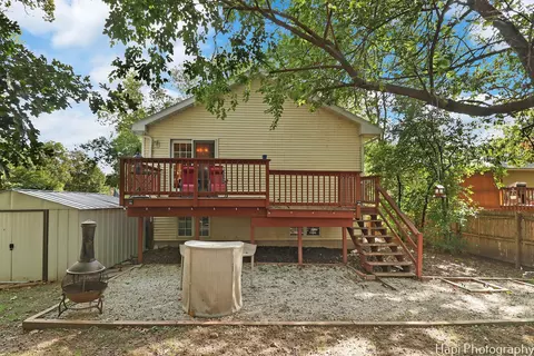 Exterior - 38480 N 3rd Ave N, Spring Grove, IL 60081 photo 5 of 7