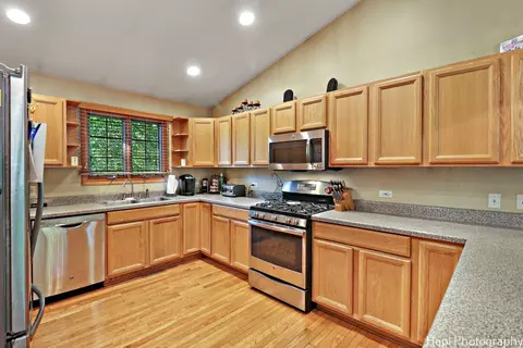 Kitchen - 38480 N 3rd Ave N, Spring Grove, IL 60081 photo 1 of 2
