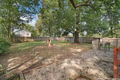 Exterior - 38480 N 3rd Ave N, Spring Grove, IL 60081 photo 7 of 7