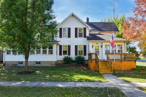 200 E Scott St, Odell, IL 60460