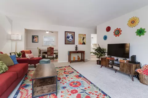 905 Sheridan Rd, Normal, IL 61761 photo 3