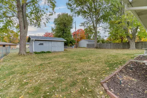 905 Sheridan Rd, Normal, IL 61761 photo 29
