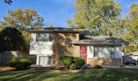 103 Wilson St, Park Forest, IL 60466